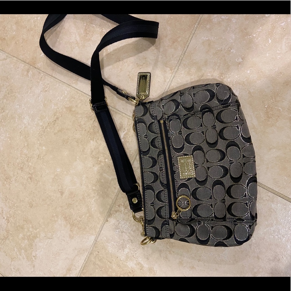 Brand new authentic coach purse